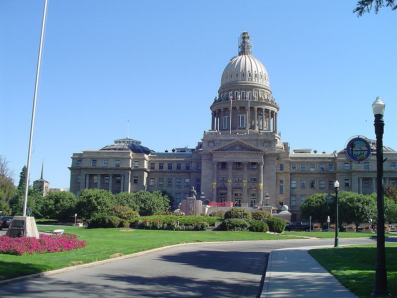 Idaho passes law protecting school employees who refuse to use trans pronouns