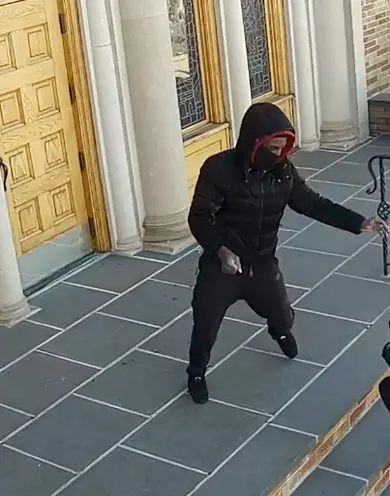 NYPD searching for suspect who shoved 68-year-old woman down church steps
