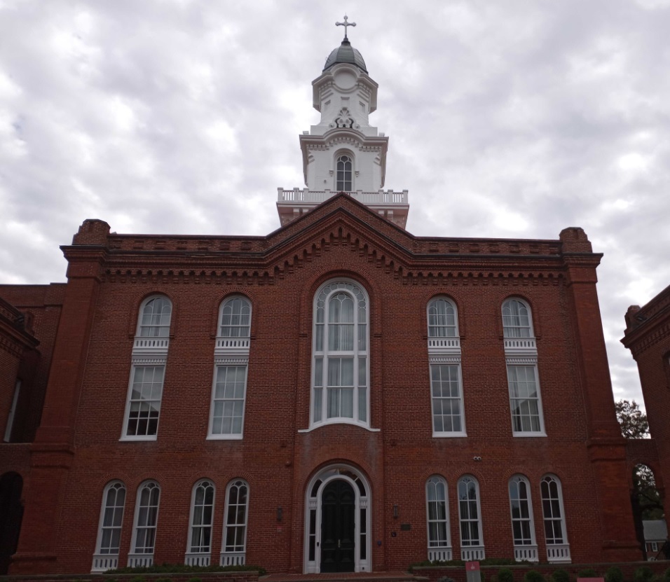 Episcopal professor hopes to ‘reorient’ how churches deal with politics