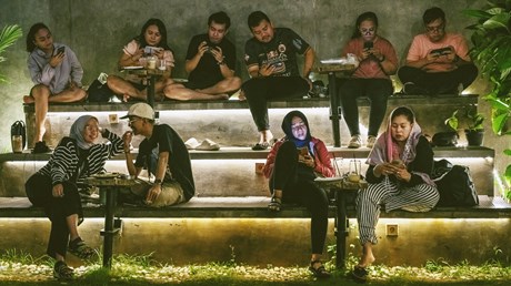 Can Christian Publishing Survive in a Country Where Few Still Read?