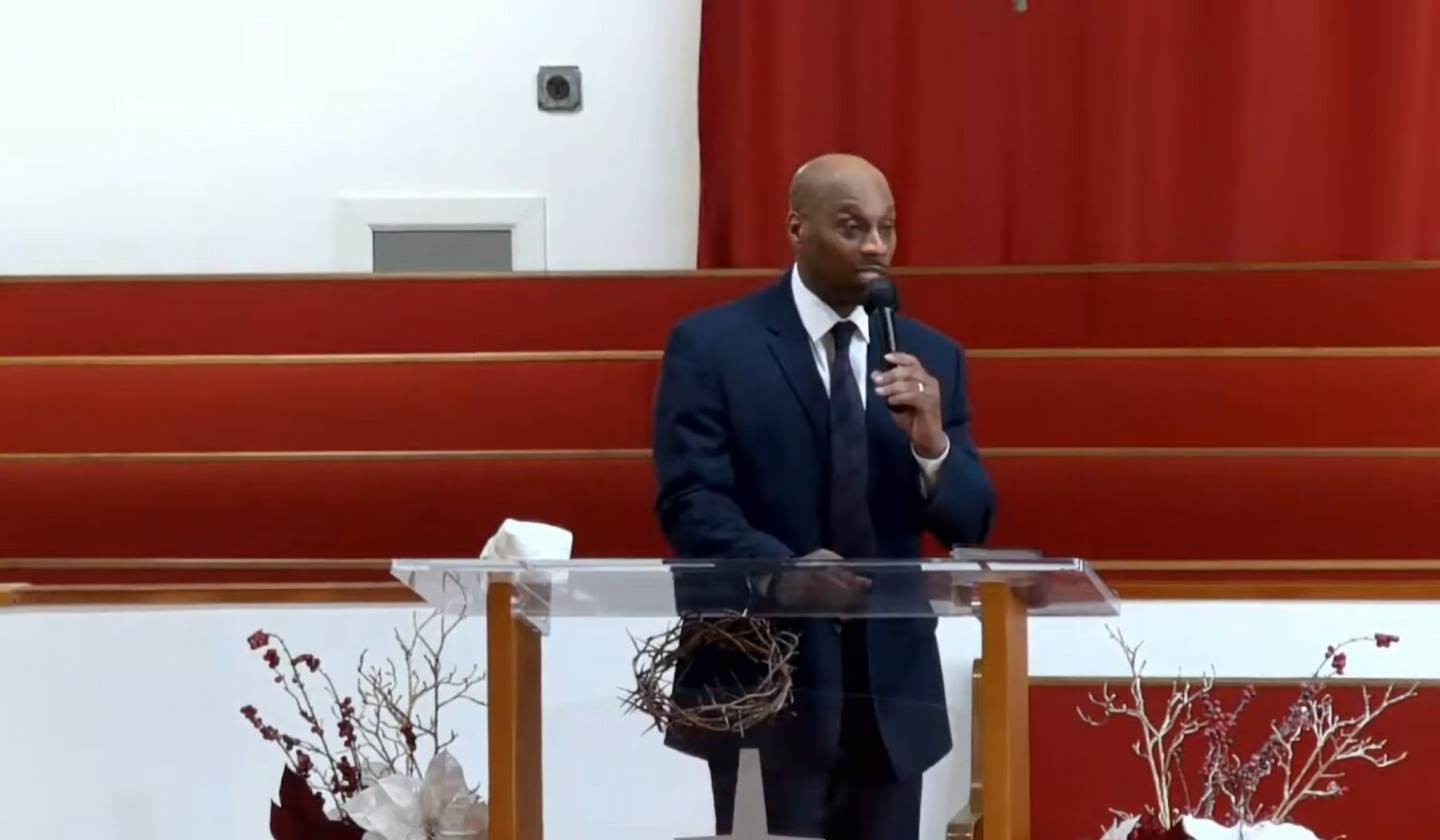 Missing Chicago pastor found dead in Des Plaines River; colleague insists he was not suicidal