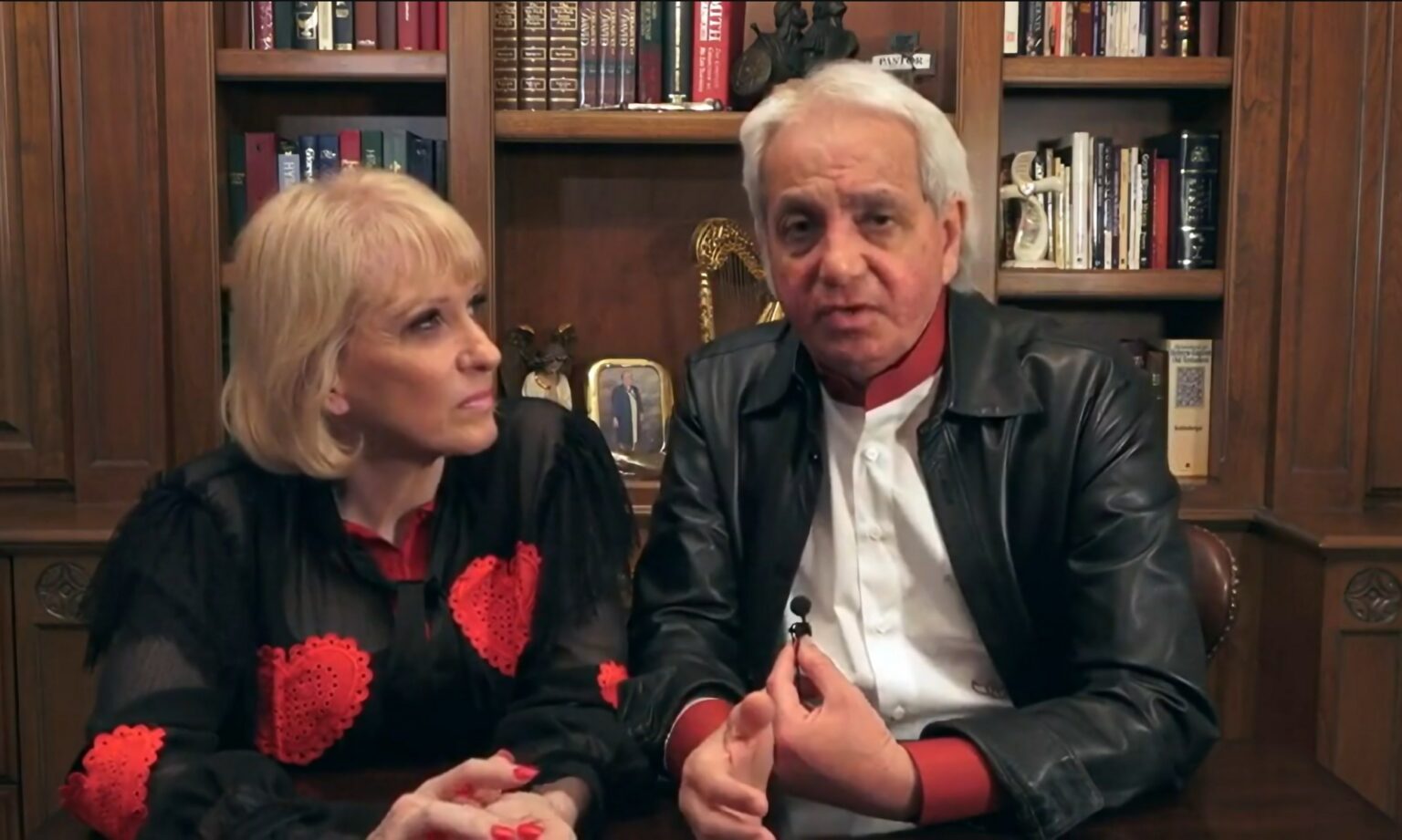 Televangelist Benny Hinn’s wife files for divorce, again