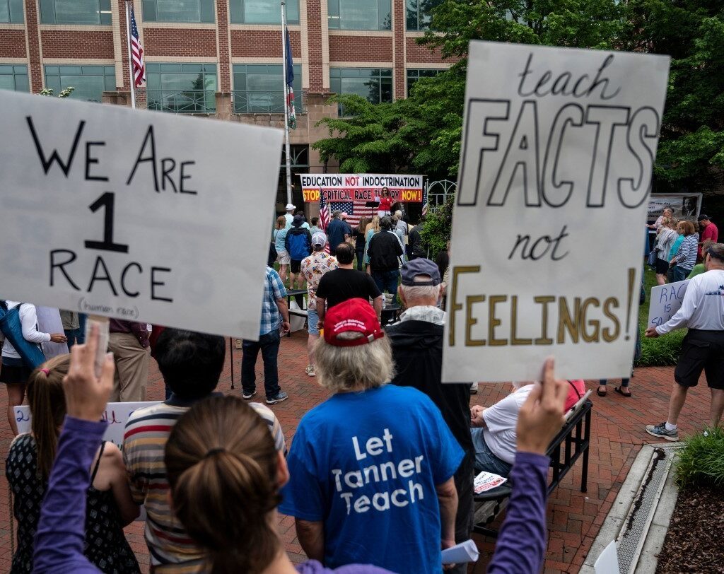 Supreme Court rejects appeal from parents suing DOJ over alleged threatening memo