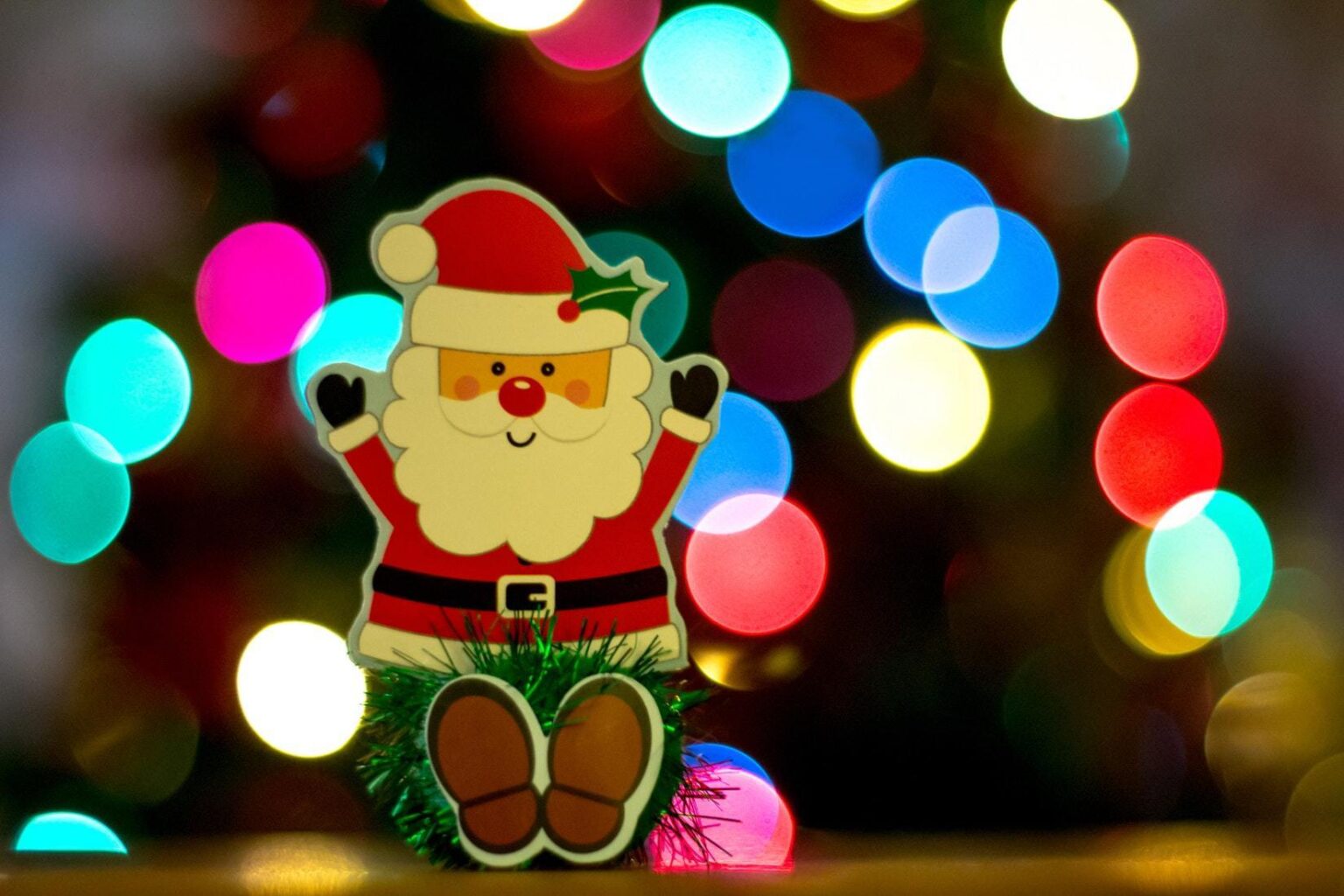 Pastor accused of ruining kids’ Christmas for telling truth about Santa