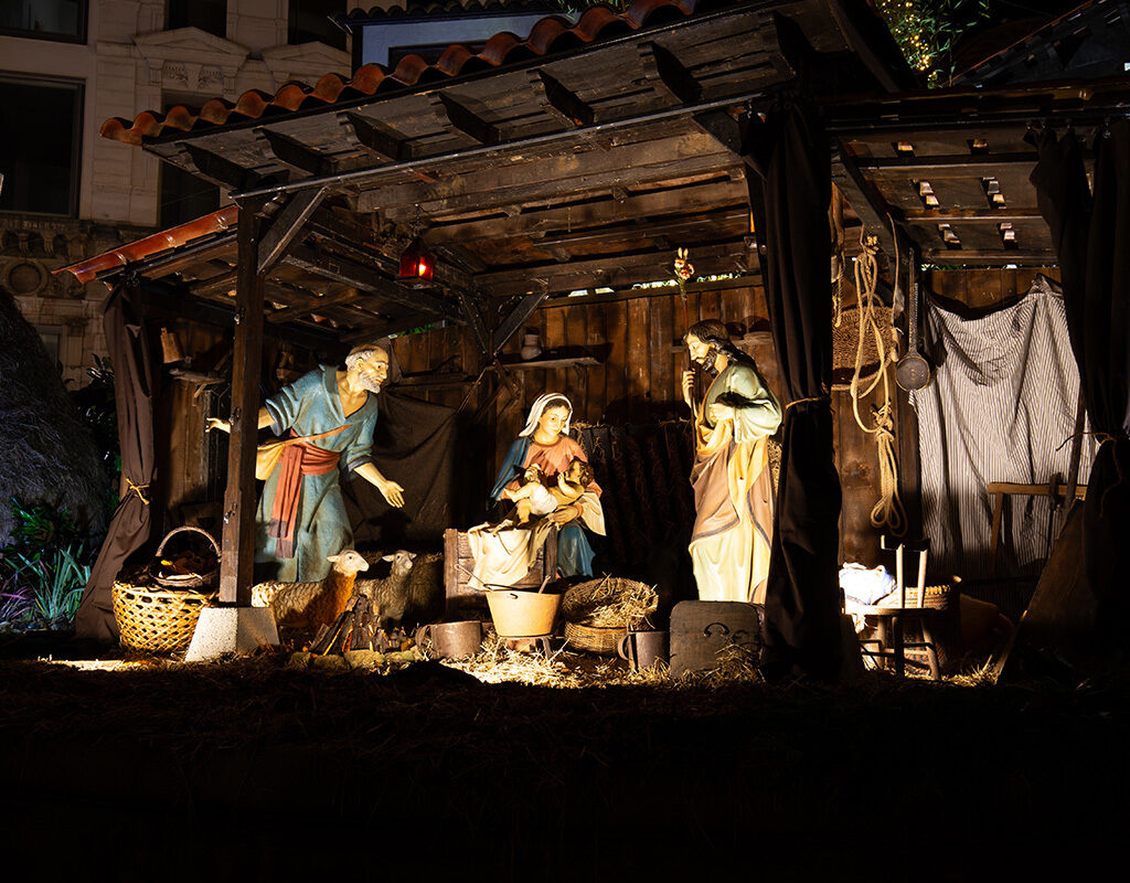 Religious liberty group awards Texas town for keeping Nativity scene at courthouse