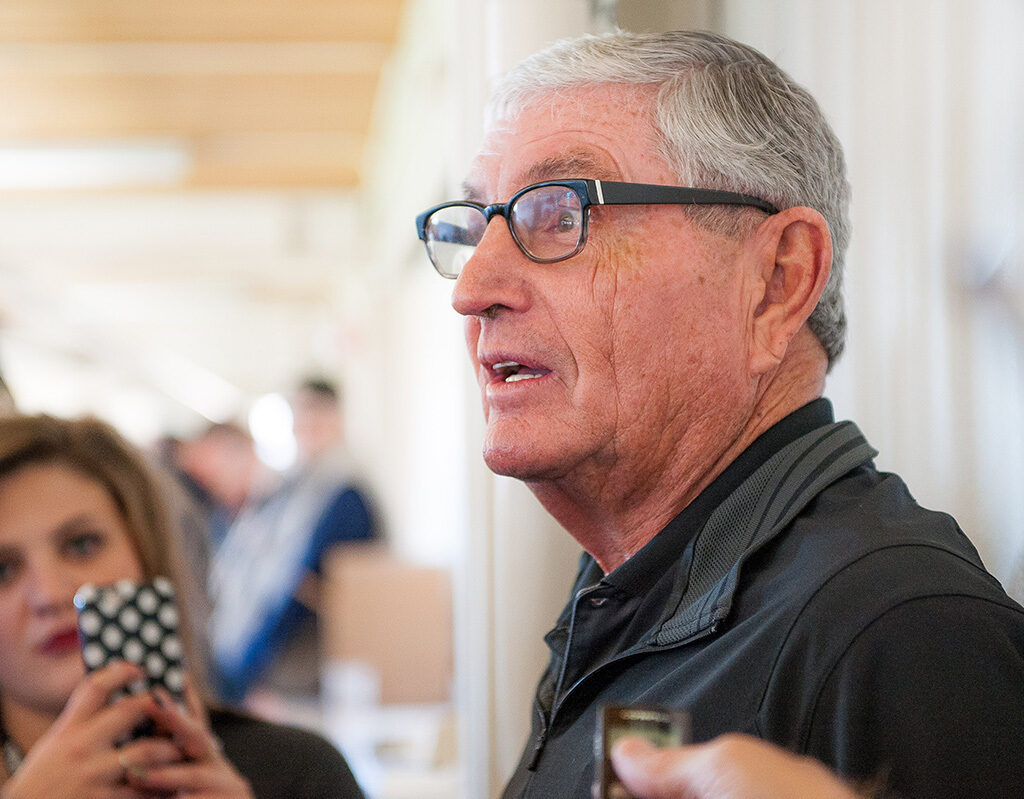 Bill McCartney, legendary coach and founder of Promise Keepers, dies at 84