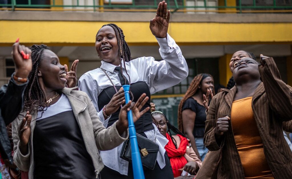 Kenyan Churches Fight Extremism with Dancing